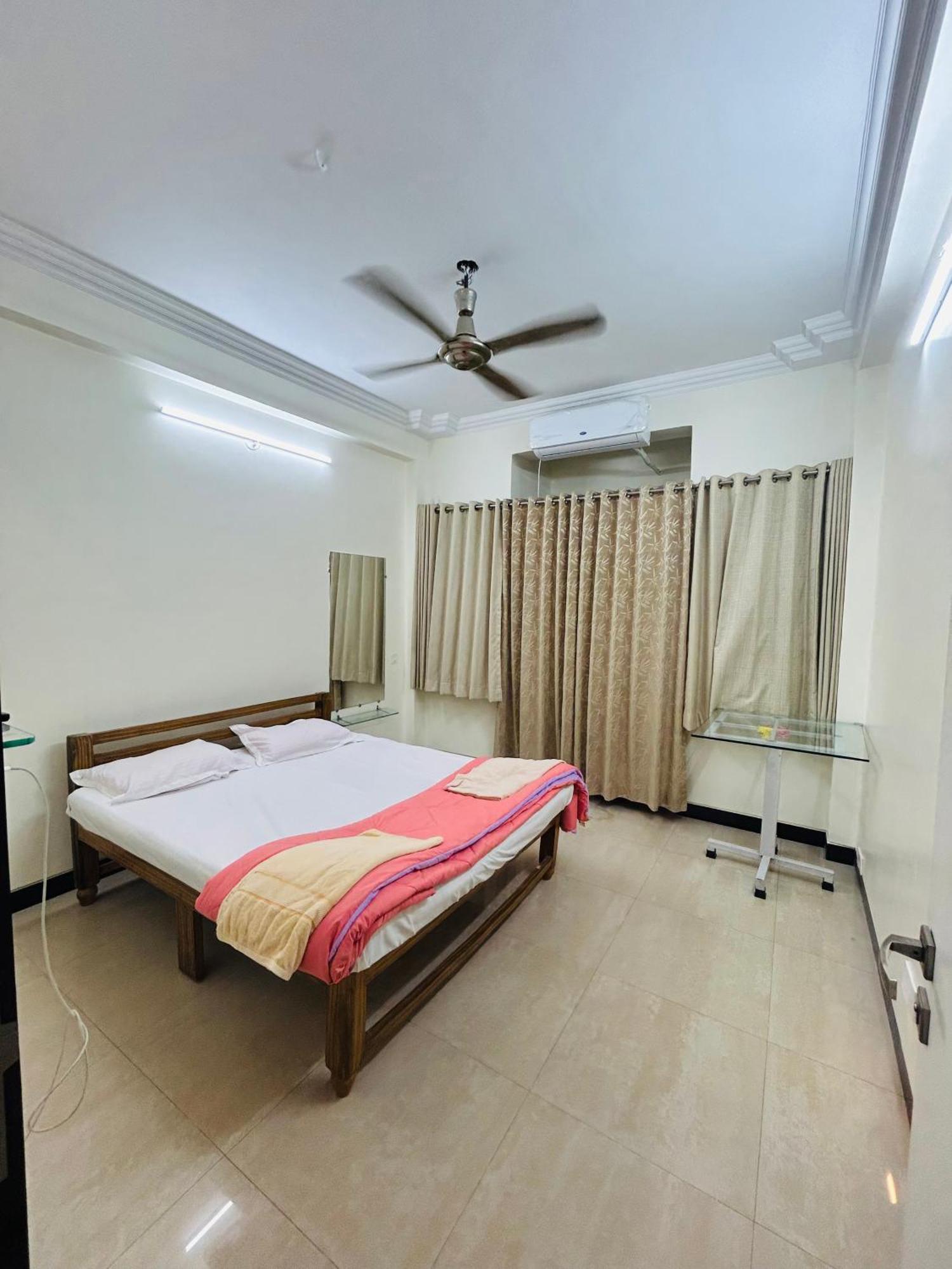 Private & Elegant 3Bhk Villa, Hillside Hideaway, 10 Mins From Mh Bus Stand 아우랑가바드 외부 사진