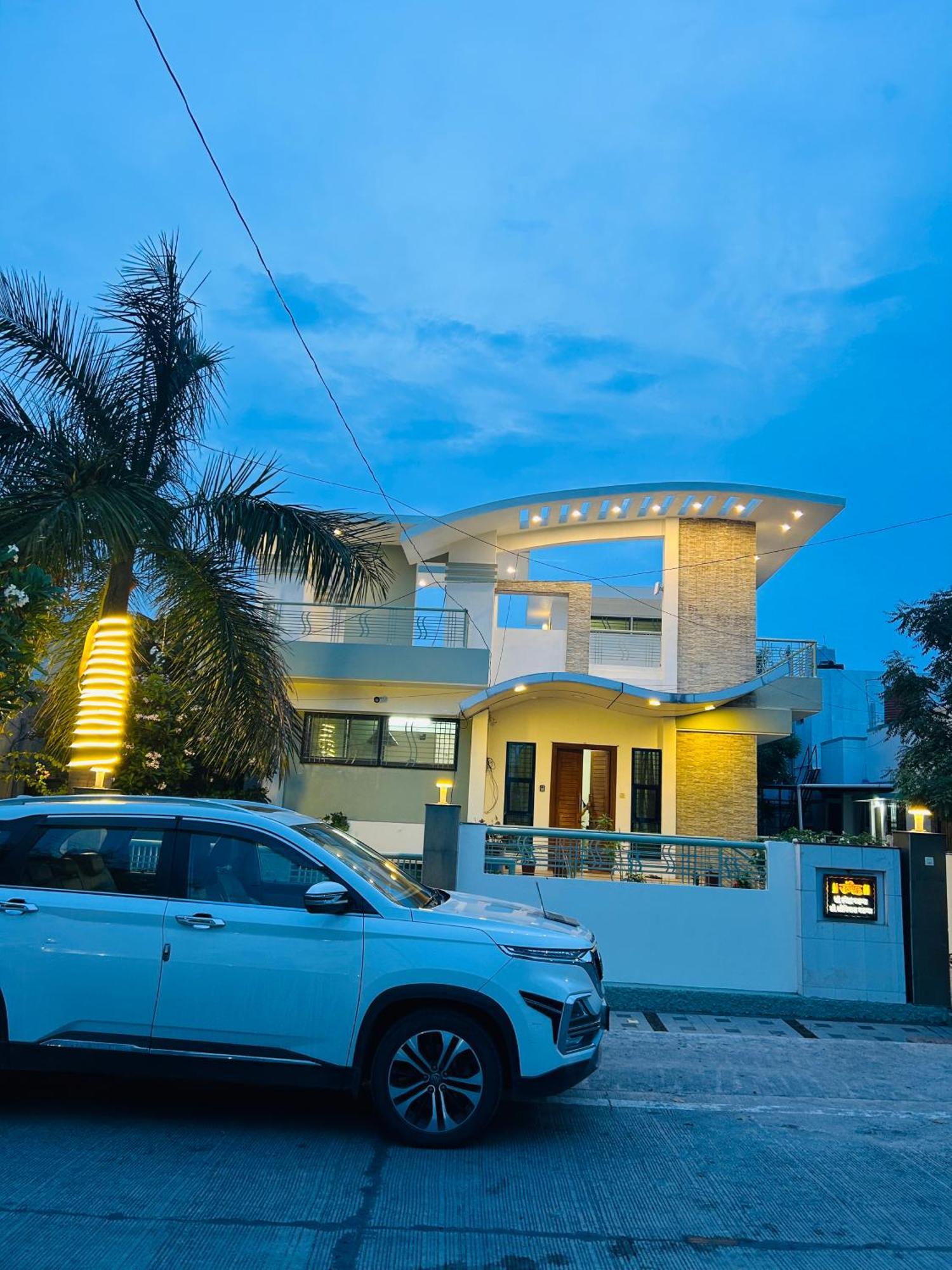 Private & Elegant 3Bhk Villa, Hillside Hideaway, 10 Mins From Mh Bus Stand 아우랑가바드 외부 사진